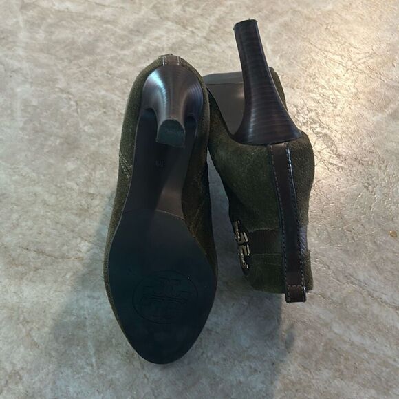 TORY BURCH Olive Green Heeled Boots - Picture 6 of 10
